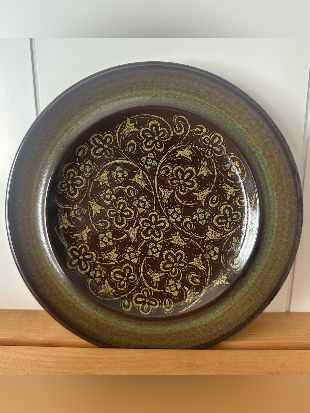 Franciscan Madeira salad plates. 70’s earthenware.  10 available